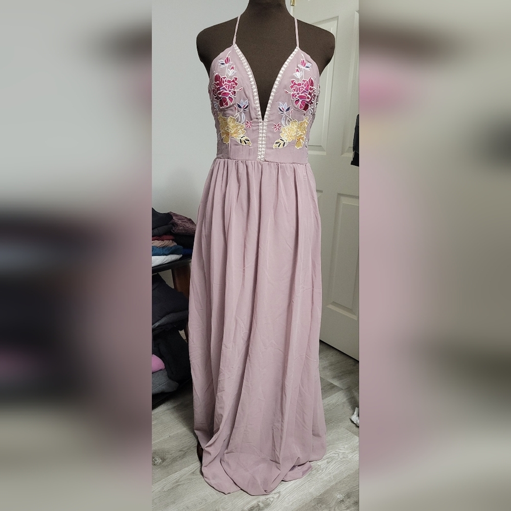 NWT Large Soièblu Embroidered Dusty Purple Maxi Dress